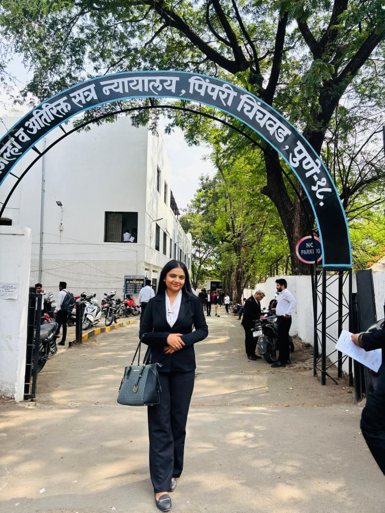 Adv.Siddhi office